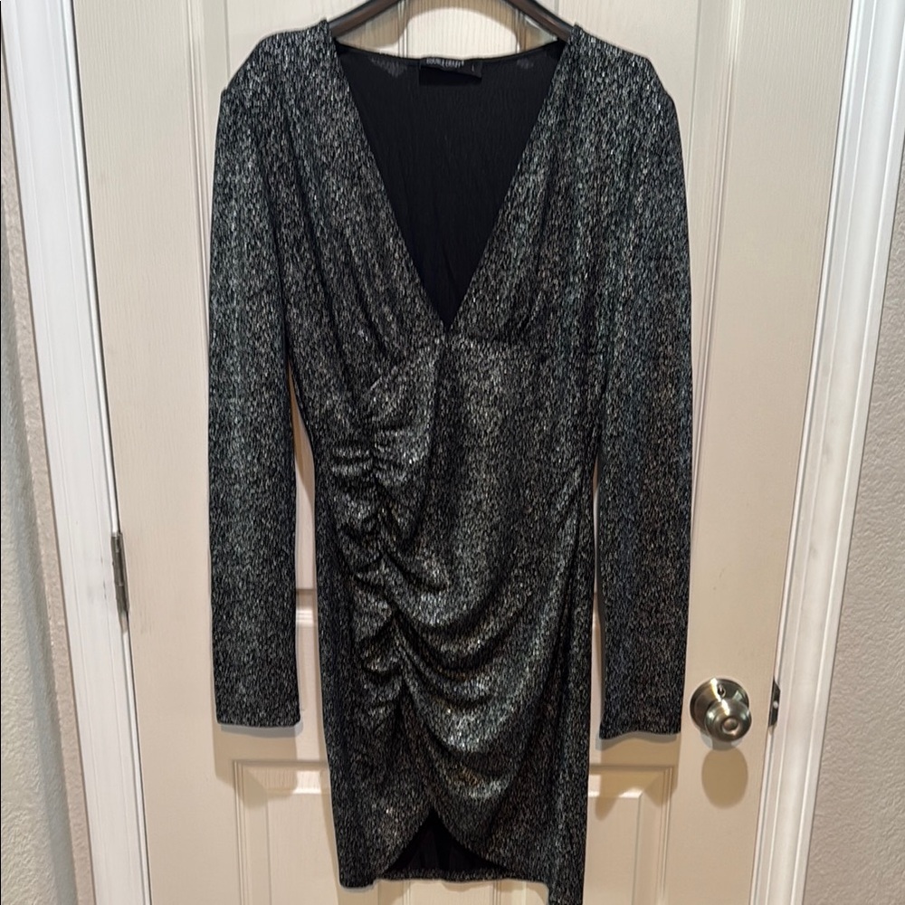 Elegant Black and Silver Ruched Dress (stretchy) L